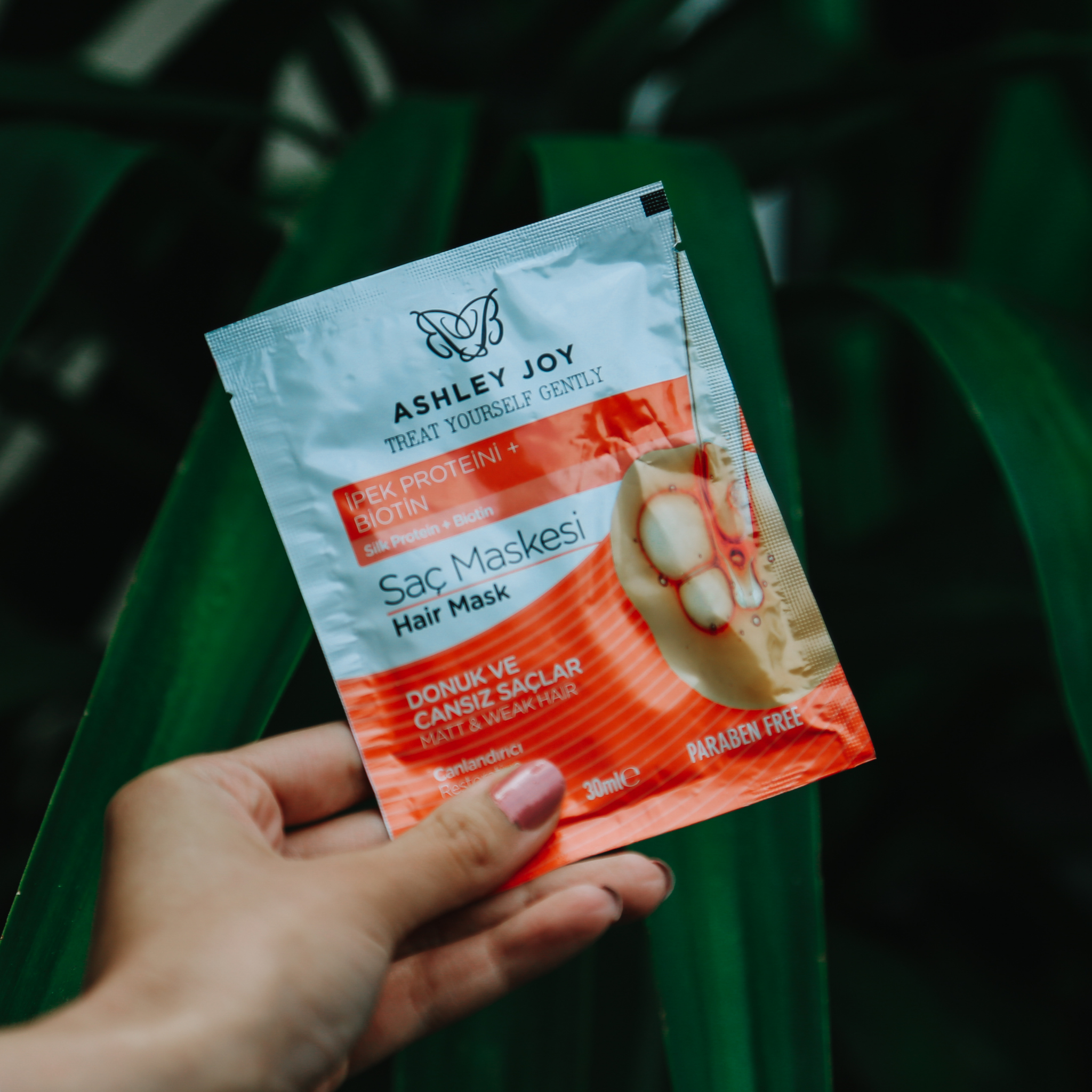 Ashley Joy taastav mattidele ja nõrkadele juustele mõeldud juuksemask 30ml